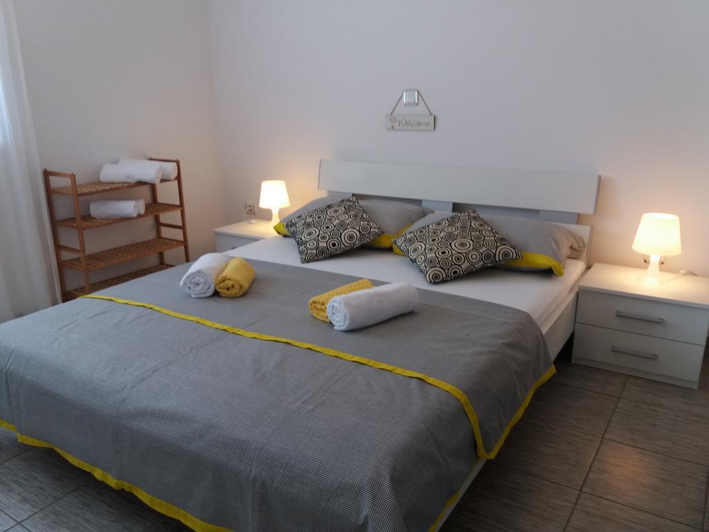 Apartments Next To Sea Maris نوفاليا المظهر الخارجي الصورة