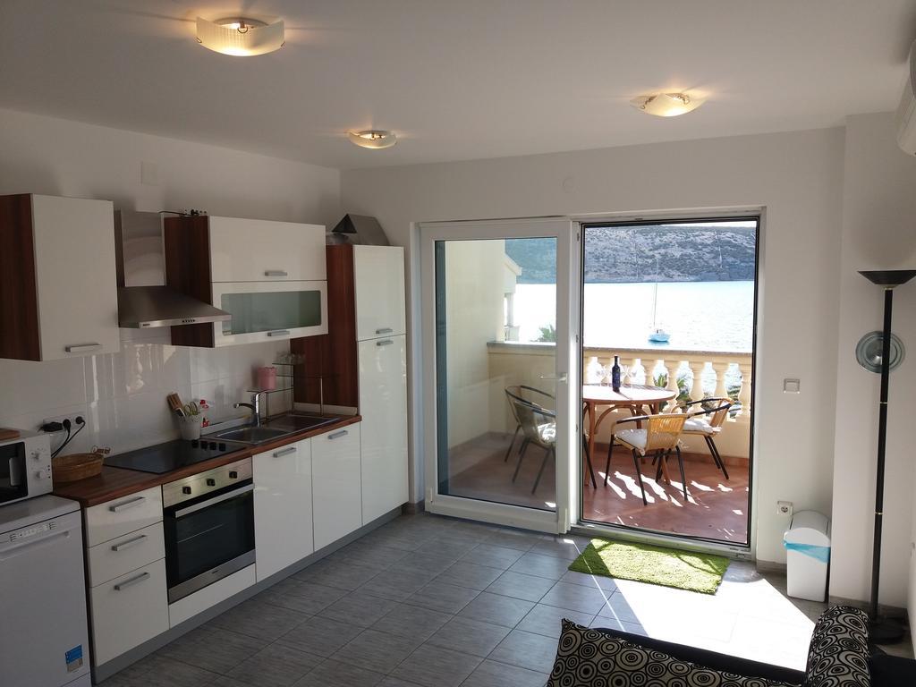 Apartments Next To Sea Maris نوفاليا المظهر الخارجي الصورة