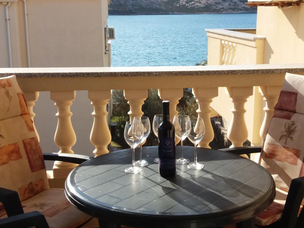 Apartments Next To Sea Maris نوفاليا المظهر الخارجي الصورة